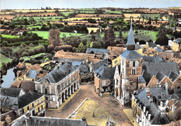 72-LOUE- PLACE DE L'EGLISE VUE DU CIEL - Loue