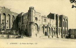 034 291 - CPA -  France (84) Vaucluse - Avignon - Le Palais Des Papes - Avignon (Palais & Pont)