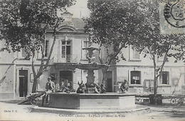 11)   CAPENDU  - La Place Et L' Hôtel De Ville - Capendu