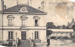 Langeais       37         La Mairie           LL 46     (voir Scan) - Langeais