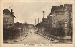 VAL D'OISE  ECOUEN Rue Du Bois - Ecouen