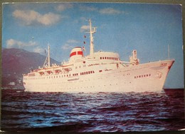 M/V ARMENIA RUSSIAN PASSENGER LINER - Paquebots