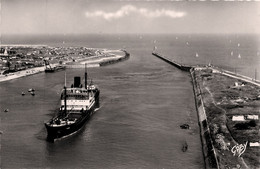 Ouistreham * La Sortie Du Port * Bateau - Ouistreham