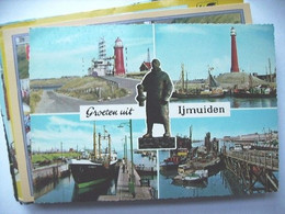 Nederland Holland Pays Bas IJmuiden Met Beeld Centraal En Schepen - IJmuiden