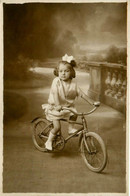 Jeu & Jouet * Vélo D'enfant Ancien Cycle * Carte Photo Photographe J. Defives à Armentières ( 59 Nord ) - Speelgoed & Spelen