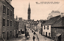 St Saint-Pol-de-Léon (Finistère) Entrée De La Ville Par La Rue De La Gare - Carte ND Phot. N° 603 Non Circulée - Saint-Pol-de-Léon