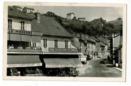 Bellegarde - Place Victor Bérard (Le Modern, Café Glacier, Brasserie-Restaurant Du Commerce, Pub Bières Walsheim - Bellegarde-sur-Valserine