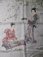 Foulard Peinture Sur Soie Signé, Motif Japonisant Japon Chine Motif Asiatique : Belles Femmes GEISHA - Halstücher & Schals