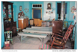 Pennsylvania Lancaster Front Room The Amish Farm And House - Lancaster