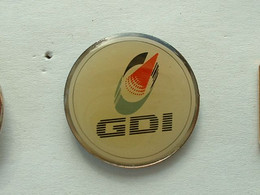 Pin's MITSUBISHI - MOTEUR GDI - LOGO - Mitsubishi