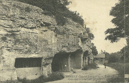 37  GENILLE - RASSAY - CAVES DANS LE ROCHER .....(ref A1133) - Genillé