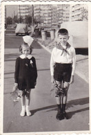 Old Real Original Photo - Little Girl Boy On The Street - Shot 1965- Ca. 9x6.5 Cm - Anonymous Persons
