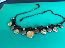 COLLIER VINTAGE COLLECTION P. BREAL /FERMOIR DE QUALITE  / NOIR ET ARGENTE / LONGUEUR 43 A 50cm / BON ETAT - Halsketten