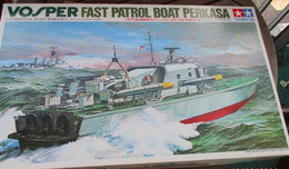 Plus Distribué ! Vaut Au Moins 85 Euros . COMPLET NON COMMENCE , MOTORISABLE !!! TAMIYA 1/72e VOSPER - Boats