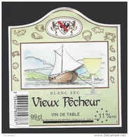 Etiquette De Vin De Table Blanc Sec - Vieux Pêcheur -  Thème Bateau Voilier  -  SVG Par 29207) - Segelboote & -schiffe