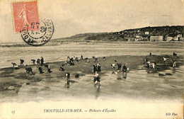 034 455 - CPA -  France (14) Calvados - Trouville-sur-Mer - Pêcheurs D'Equilles - Trouville