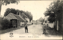 CPA Maligny Yonne, Route De Chablis, Straßenpartie, Jungen - Other Municipalities