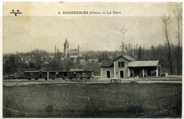 Cpa  Sancergues (18)  Intérieur De La Gare Et Quelques Wagons - Sancergues