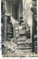 - 7023 - Héremence - ( Valais ), Femme Avec Enfants, Escalier, Peu Courante, Non écrite, Datée 1909, TBE, Scans. - Hérémence