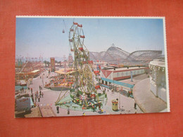 Amusement Rides   Odd Size  3 1/4 X 5    Long Beach California > Long Beach       Ref 5161 - Long Beach