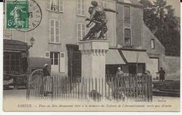 14 - 1069  -  BAYEUX  - Place Aux Bois - Bayeux