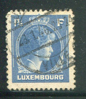 LUXEMBOURG- Y&T N°348- Oblitéré - 1944 Charlotte De Perfíl Derecho