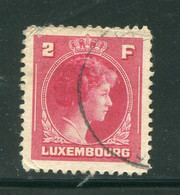 LUXEMBOURG- Y&T N°349- Oblitéré - 1944 Charlotte Right-hand Side