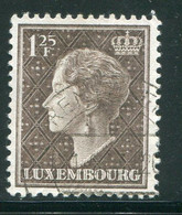 LUXEMBOURG- Y&T N°418B- Oblitéré - 1948-58 Charlotte Linksprofil