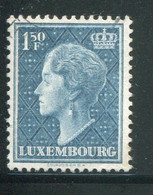 LUXEMBOURG- Y&T N°419- Oblitéré - 1948-58 Charlotte De Profil à Gauche