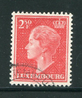 LUXEMBOURG- Y&T N°421A- Oblitéré - 1948-58 Charlotte Di Profilo Sinistro