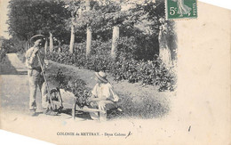 Mettray        37     La Colonie:    Deux Colons. Jardinage. Brouette               (scan) - Mettray