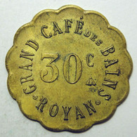 17 - Royan - Grand Café Des Bains 30c - Monetary / Of Necessity