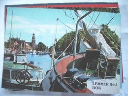 Nederland Holland Pays Bas Lemmer Met Uitzicht Via Schip Over Dok - Lemmer