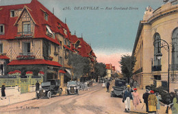 DEAUVILLE - Rue Gonteau-Biron - Automobiles - Deauville