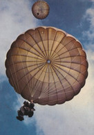 PARACHUTISME - Parachutting