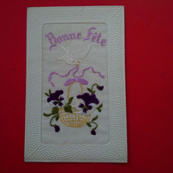 BRODEE BONNE FETE COLOMBE - Embroidered