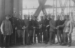 Militaria  - Schweizer Armee - Armée Suisse - Dragons Tschako - Shako Dragoner - Avec Soldats Allemands ? - Autres & Non Classés