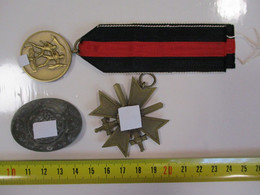 KVK Kriegsverdienstkreuz,+ 1. Oktober 1938 Sudeten Medaille, + Reichsarbeitsdienst Frauen - Germany