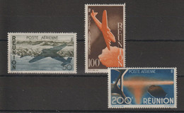 Réunion 1947 Série Courante PA 42-44 3 Val * Charnière Infime MH - Luftpost