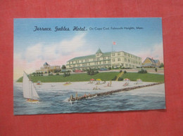 Terrace Gables Hotel Falmouth Heights On  Cape Cod Massachusetts > Cape Cod    Ref 5166 - Cape Cod