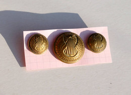 3 ANCIEN BOUTON / BUTTON UNIFORME MILITAIRE - ARMEE DE L'AIR - S.B.C / M.D / H.J PARIS - D:16,25mm / RARE (2202.06) - Bottoni