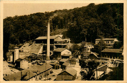 Homécourt * Vue De La Mine Du Fond De La Noue * Mines Mineurs Fosse Puits Cheminée - Homecourt