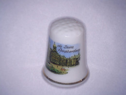 Ancien Dé à Coudre En Porcelaine DE DAM AMSTERDAM Haut 2,9 Cm Env - Thimbles