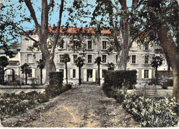 84 - Beaumes De Venise - Hôtel Du Château - La Façade Et Le Parc - Beaumes De Venise