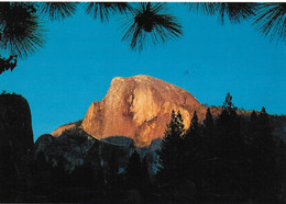 HALF DOME AT SUNSET, YOSEMITE NATIONAL PARK, CALIFORNIA, UNITED STATES. USED POSTCARD  Box1f - Yosemite