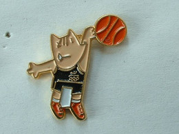 PIN'S JEUX OLYMPIQUES BARCELONE 92 - BASKETBALL - AVEC LOGO - Olympic Games