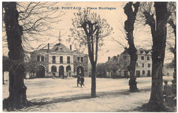 PYRENEES ATLANTIQUES PONTACQ : PLACE HUNINGUE - CIRCULEE DE PONTACQ EN 1940 - Pontacq