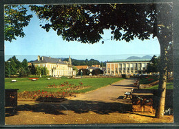 SAINT DIE - Le Parc, L'Hôtel De Ville Et La Sous-Préfecture - Saint Die