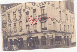 48853  Bruxelles   Hôtel  Du Pelican  Carte  Photo =  Ancienne  Voiture - Cafés, Hôtels, Restaurants
