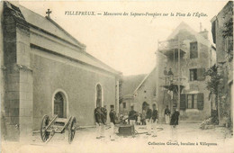 Villepreux * La Manoeuvre De Sapeurs Pompiers Sur La Place De L'église * Pompier Exercice - Villepreux